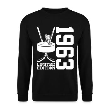 LIMITED EDITION 1963 EISHOCKEY 63. GEBURTSTAG - Unisex Sweatshirt - black - Front - Alina (178cm) & Michal (187cm)