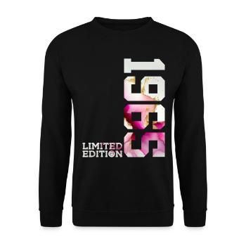 61ST BIRTHDAY 61 YEARS LIMITED EDITION 1965 - Unisex Sweatshirt - black - Front - Alina (178cm) & Michal (187cm)