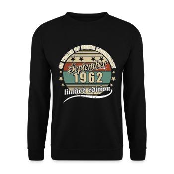 September 1962 Legend Men Women 60 Birthday - Unisex Sweatshirt - black - Front - Alina (178cm) & Michal (187cm)