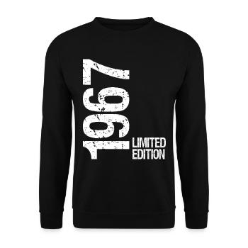 1967 limited edition - Unisex Pullover - Schwarz - Vorne - Alina (178cm) & Michal (187cm)