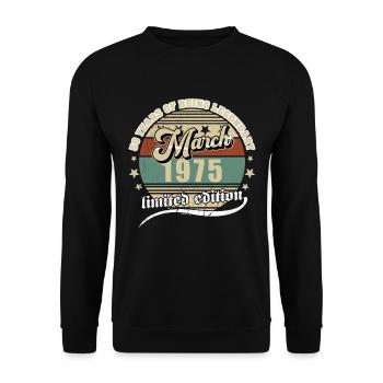 50. Geburtstag März 1975 Jahrgang 50 Jahre - Unisex Pullover - Schwarz - Vorne - Alina (178cm) & Michal (187cm)