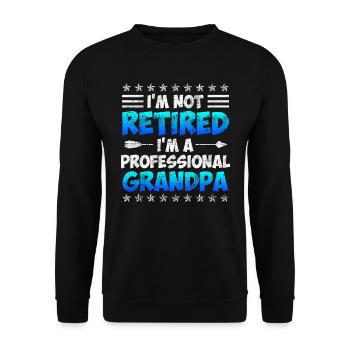 Kein Rentner sondern professioneller Opa Rente - Unisex Pullover - Schwarz - Vorne - Alina (178cm) & Michal (187cm)