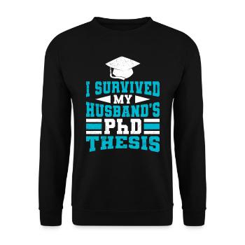Mon mari est titulaire d’un doctorat, d’un doctorat - Sweat-shirt Unisexe - noir - Devant - Alina (178cm) & Michal (187cm)