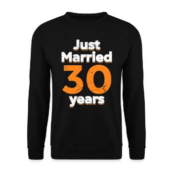 Just married 30 Years 30. Hochzeitstag - Unisex Pullover - Schwarz - Vorne - Alina (178cm) & Michal (187cm)