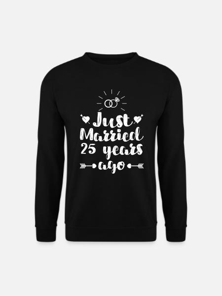 Just married 25 Jahre verheiratet - Unisex Pullover - Schwarz
