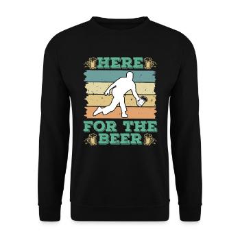 Bowler Here for the Beer Bowling - Unisex Sweatshirt - black - Front - Alina (178cm) & Michal (187cm)