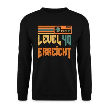 Retro Gamer Level 40 Unlocked B-Day Alter - Unisex Pullover - Schwarz - Vorne - Alina (178cm) & Michal (187cm)