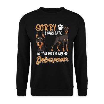 Doberman SPÄT? DER DOBERMAN IST SCHULD Lustiges - Unisex Pullover - Schwarz - Vorne - Alina (178cm) & Michal (187cm)