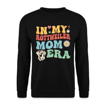Rottweiler IN MY ROTTWEILER MOM ERA Hundebesitzer - Unisex Pullover - Schwarz - Vorne - Alina (178cm) & Michal (187cm)