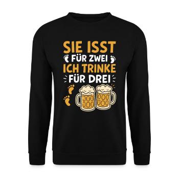 Bald Papa SIE ISST FÜR ZWEI ICH TRINKEV FÜR DREI - Unisex Pullover - Schwarz - Vorne - Alina (178cm) & Michal (187cm)