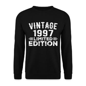 Year of birth 1997 Year of birth 1997 vintage - Unisex Sweatshirt - black - Front - Alina (178cm) & Michal (187cm)