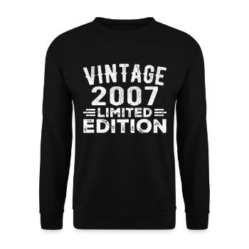 Année de construction 2007 Année de naissance Millésime 2007 - Sweat-shirt Unisexe - noir - Devant - Alina (178cm) & Michal (187cm)