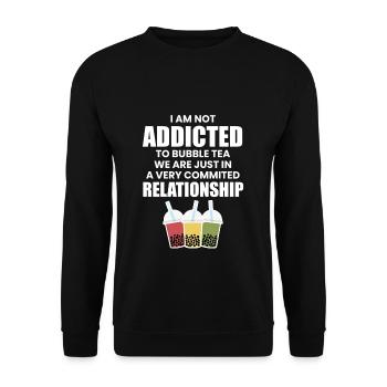 I Am Not Addicted To Bubble Tea Shirt Geschenk - Unisex Pullover - Schwarz - Vorne - Alina (178cm) & Michal (187cm)