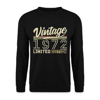 Legend since 1972 Born 1972 Birthday 52 years old - Unisex Sweatshirt - black - Front - Alina (178cm) & Michal (187cm)