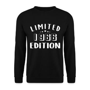 Birthday 1966 Limited Edition 1966 - Unisex Sweatshirt - black - Front - Alina (178cm) & Michal (187cm)