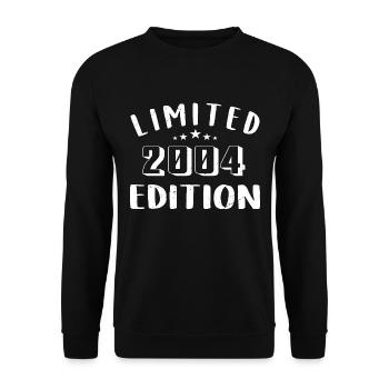 Birthday 2004 Limited Edition 2004 - Unisex Sweatshirt - black - Front - Alina (178cm) & Michal (187cm)