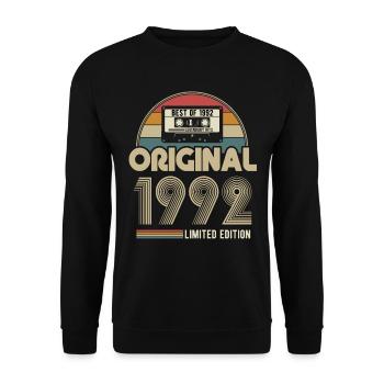 1992 Original Vintage Birthday Gift - Unisex Sweatshirt - black - Front - Alina (178cm) & Michal (187cm)