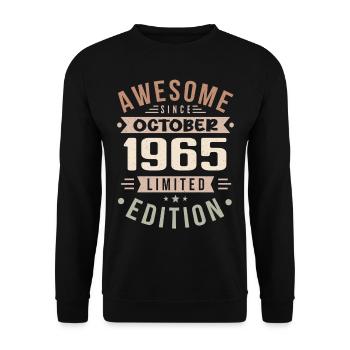 Légende Depuis Octobre 1965 Anniversaire Octobre 1965 - Sweat-shirt Unisexe - noir - Devant - Alina (178cm) & Michal (187cm)
