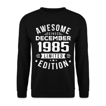 Birthday gift born in December 1985 - Unisex Sweatshirt - black - Front - Alina (178cm) & Michal (187cm)