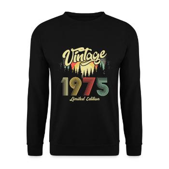 1975 Vintage Birthday Retro Vintage Gift - Unisex Sweatshirt - black - Front - Alina (178cm) & Michal (187cm)