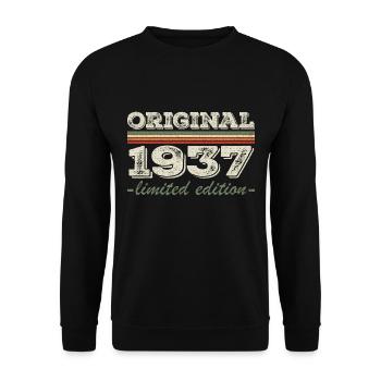 Legend since 1937 Born 1937 Birthday 1937 - Unisex Sweatshirt - black - Front - Alina (178cm) & Michal (187cm)