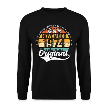 Legendary since November 1974 - 1974 - Unisex Sweatshirt - black - Front - Alina (178cm) & Michal (187cm)