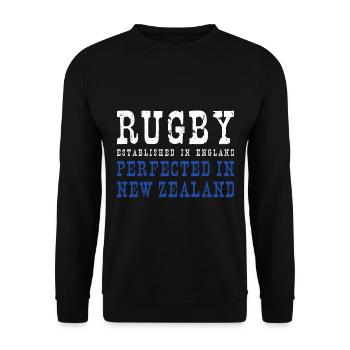 Rugby Perfected In New Zealand Rugby - Unisex Pullover - Schwarz - Vorne - Alina (178cm) & Michal (187cm)