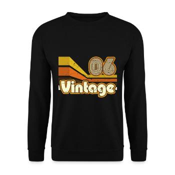 2006 Birthday born in 2006 Retro Vintage - Unisex Sweatshirt - black - Front - Alina (178cm) & Michal (187cm)