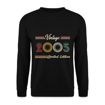 2005 Anniversaire Né En 2005 Rétro Millésime - Sweat-shirt Unisexe - noir - Devant - Alina (178cm) & Michal (187cm)