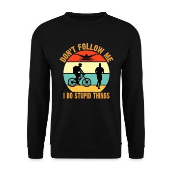 Don't Follow Me I Do Stupid Things Vintage T Shirt - Unisex Pullover - Schwarz - Vorne - Alina (178cm) & Michal (187cm)