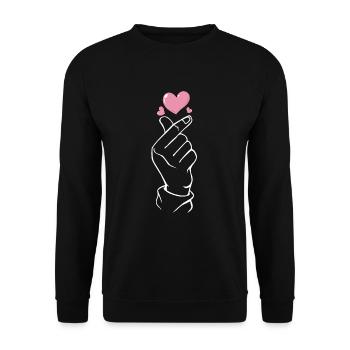 K-Pop Finger Herz - Unisex Pullover - Schwarz - Vorne - Alina (178cm) & Michal (187cm)