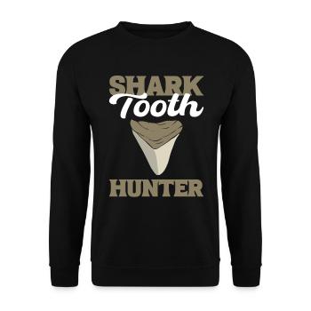 Shark Tooth Hunter Paläontologe - Unisex Pullover - Schwarz - Vorne - Alina (178cm) & Michal (187cm)