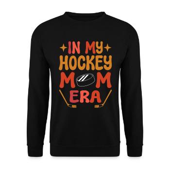 In My Hockey Mom Era Torwart - Unisex Pullover - Schwarz - Vorne - Alina (178cm) & Michal (187cm)