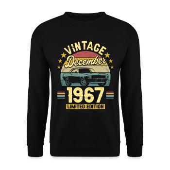 Vintage December 1967 55 years anniversary - Unisex Sweatshirt - black - Front - Alina (178cm) & Michal (187cm)