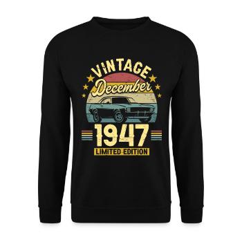 Vintage December 1947 75 years anniversary - Unisex Sweatshirt - black - Front - Alina (178cm) & Michal (187cm)