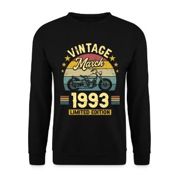 Oldtimer-Biker Jahrgang März 1993 30-jähriges Jubiläum - Unisex Pullover - Schwarz - Vorne - Alina (178cm) & Michal (187cm)