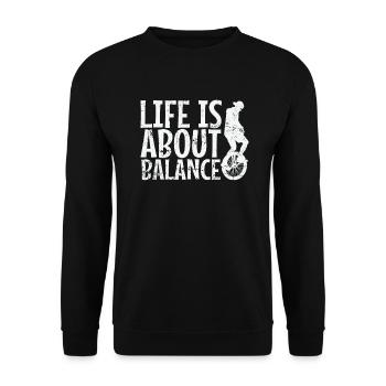 Life is about Balance Einrad Hobby - Unisex Pullover - Schwarz - Vorne - Alina (178cm) & Michal (187cm)