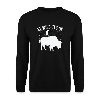 Be wild It's ok bison animal - Unisex Sweatshirt - black - Front - Alina (178cm) & Michal (187cm)
