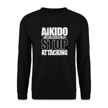 Aikido it only Hurts until you Stop Attacking - Unisex Pullover - Schwarz - Vorne - Alina (178cm) & Michal (187cm)
