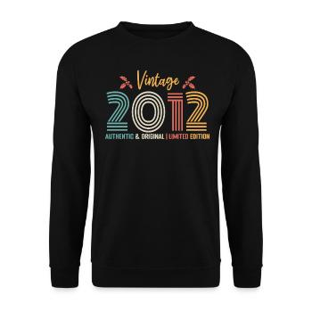 Geburtstag 2012 Geburtstag Jahrgang 2012 Retro - Unisex Pullover - Schwarz - Vorne - Alina (178cm) & Michal (187cm)