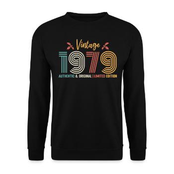 Geburtstag 1979 Geburtstag Jahrgang 1979 Retro - Unisex Pullover - Schwarz - Vorne - Alina (178cm) & Michal (187cm)