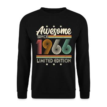 55e anniversaire Vintage 1966 naissance rétro - Sweat-shirt Unisexe - noir - Devant - Alina (178cm) & Michal (187cm)