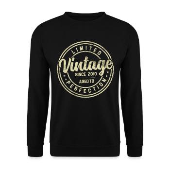 Vintage 2010s Birthday Gift 2010 - Unisex Sweatshirt - black - Front - Alina (178cm) & Michal (187cm)