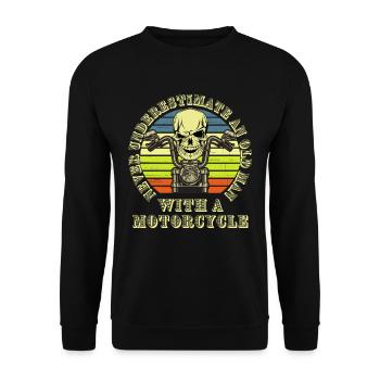 Alter Mann mit Motorrad - Unisex Pullover - Schwarz - Vorne - Alina (178cm) & Michal (187cm)
