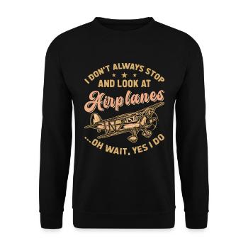 Pilot Flieger Flugzeuge - Unisex Pullover - Schwarz - Vorne - Alina (178cm) & Michal (187cm)