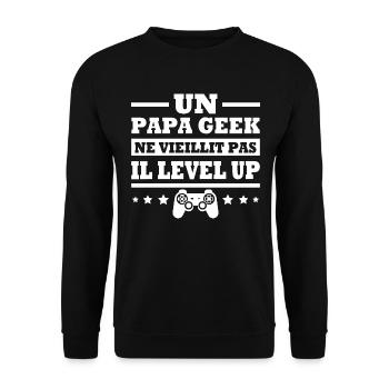 Un papa geek ne vieillit pas il level up - Sweat-shirt Unisexe - noir - Devant - Alina (178cm) & Michal (187cm)