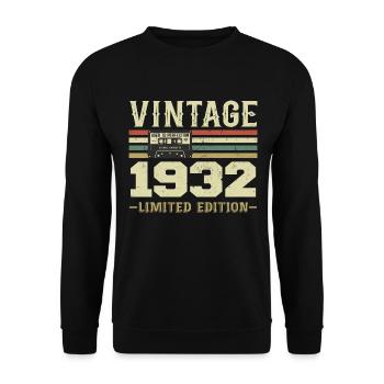 Jahrgang 1932 Retro 1932 Geburtstagsgeschenk - Unisex Pullover - Schwarz - Vorne - Alina (178cm) & Michal (187cm)