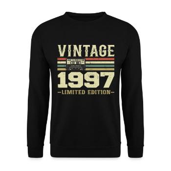 Vintage 1997 Retro 1997 Birthday Gift - Unisex Sweatshirt - black - Front - Alina (178cm) & Michal (187cm)
