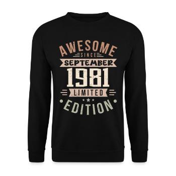 1981 September Birthday Born September 1981 - Unisex Sweatshirt - black - Front - Alina (178cm) & Michal (187cm)