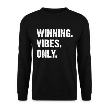 Winning Vibes Only - Unisex Pullover - Schwarz - Vorne - Alina (178cm) & Michal (187cm)